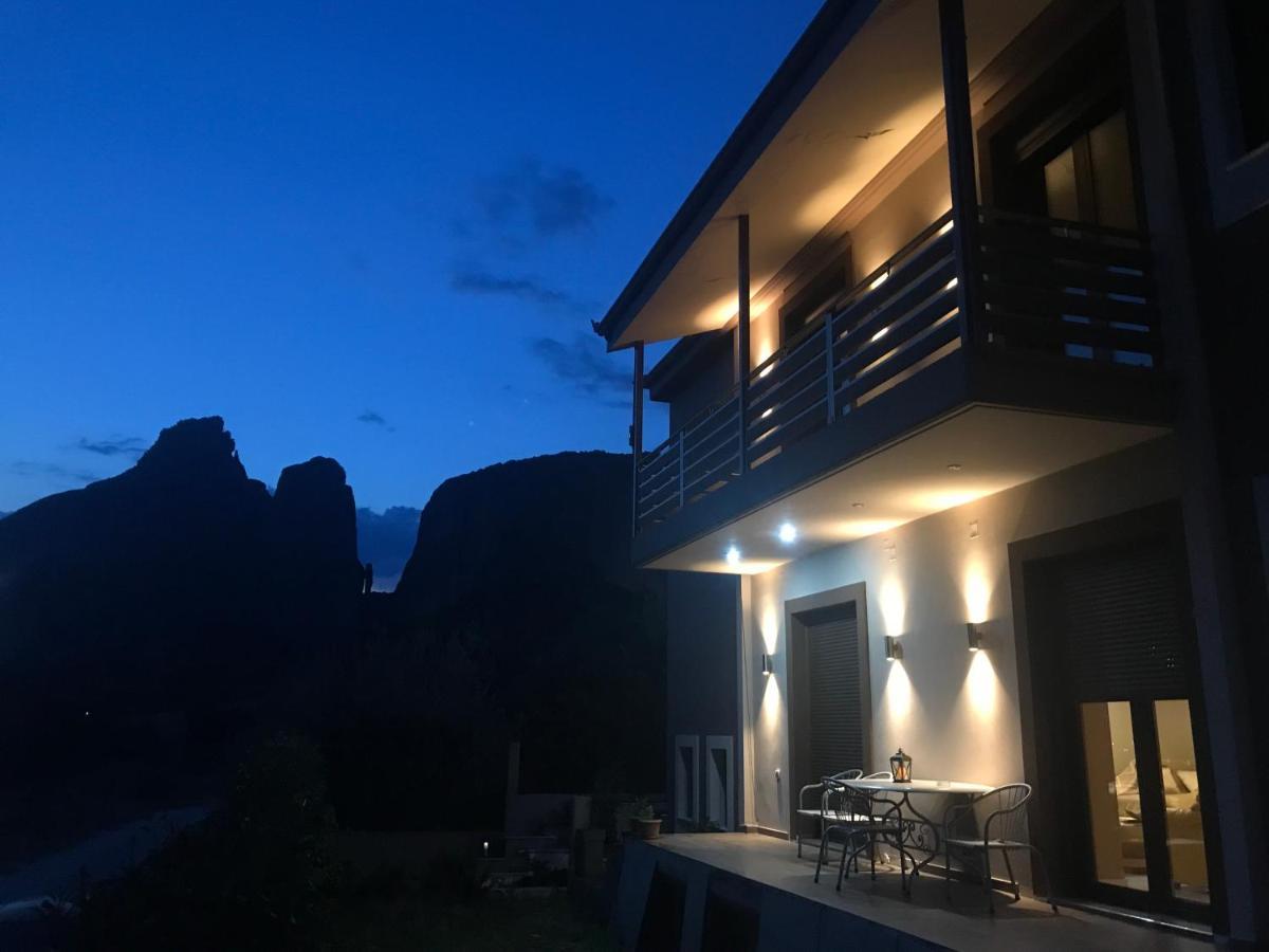 Villa Under Meteora 칼람파카 외부 사진
