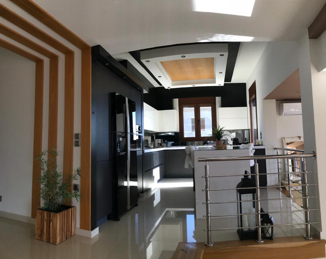 Villa Under Meteora 칼람파카 외부 사진
